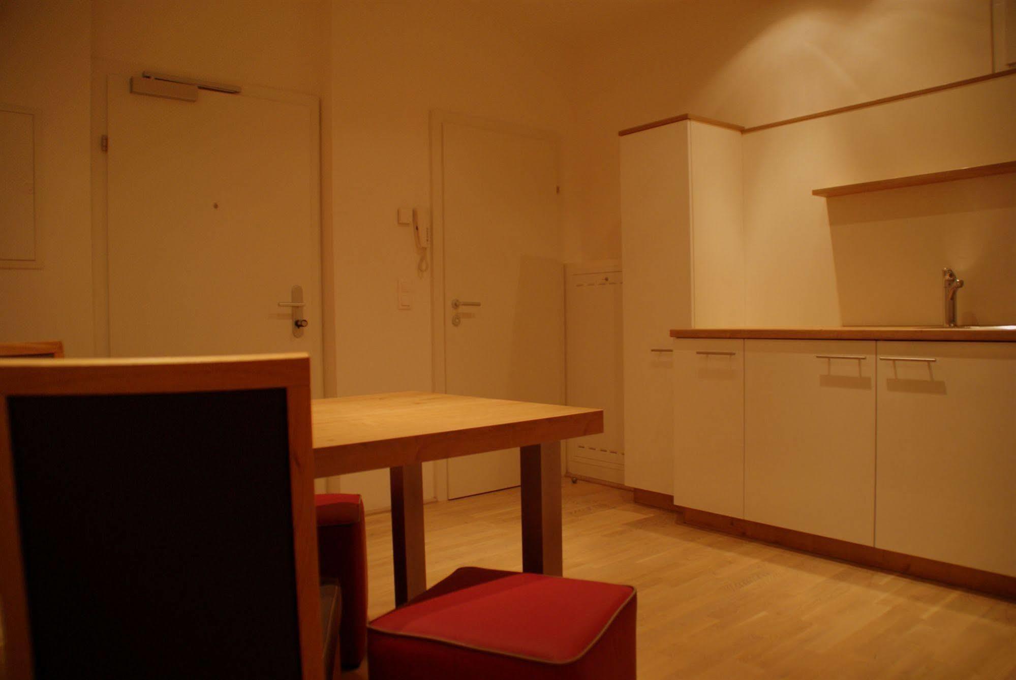 Servus Vienna Karlsplatz 外观 照片